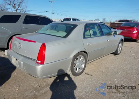 2007 Cadillac Dts V8 from USA, damaged, VIN 1G6KD57Y77U168648